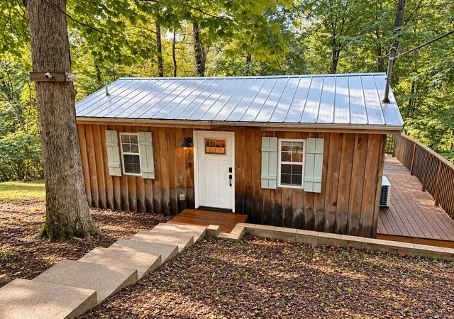 Photo 1 of Single family home for sale at 218 Poplar Pl, Smithville, TN 37166 | MLS# 3611302 | Listing updated on 2026-10-09