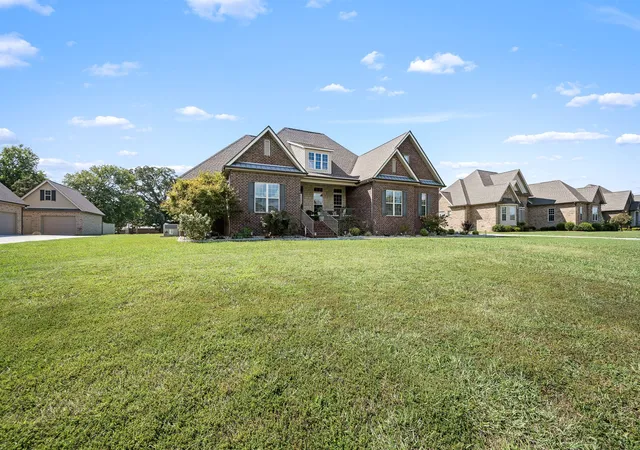 Photo 3 of Single family home for sale at 41 Wellington Dr, Manchester, TN 37355 | MLS# 3595560 | Listing updated on 2026-10-04