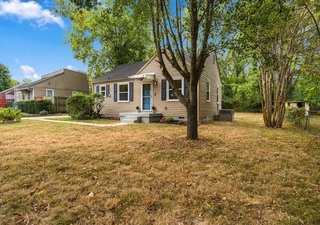 Photo 2 of Single family home for sale at 907 Kipling Dr, Nashville, TN 37217 | MLS# 3598486 | Listing updated on 2026-10-04