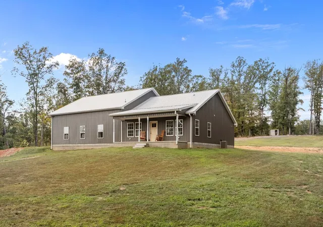 Photo 1 of Single family home for sale at 134 Hayes Cemetery Rd, Cumberland Furnace, TN 37051 | MLS# 3593525 | Listing updated on 2026-09-23