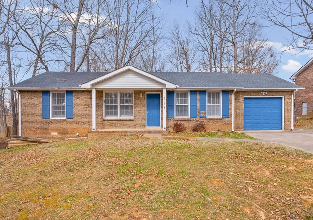 Single family home for sale at 203 Mill Crk Rd, Clarksville, TN 37042 | MLS# 3594345