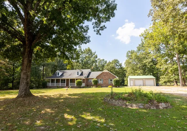 Photo 4 of Single family home for sale at 443 Pea Ridge Rd, Westmoreland, TN 37186 | MLS# 3594554 | Listing updated on 2026-10-07