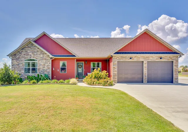 Photo 1 of Single family home for sale at 84 York Rd, La Fayette, GA 30728 | MLS# 3593558 | Listing updated on 2026-10-03