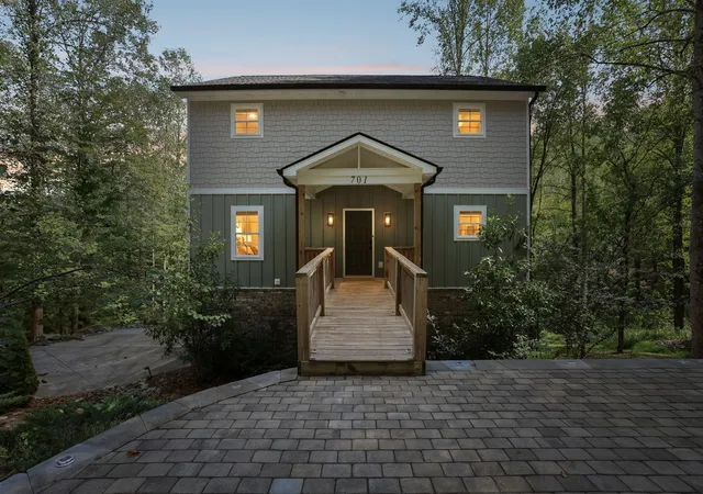 Photo 1 of Single family home for sale at 701 Harbor Dr, Lancaster, TN 38569 | MLS# 3593566 | Listing updated on 2026-10-06