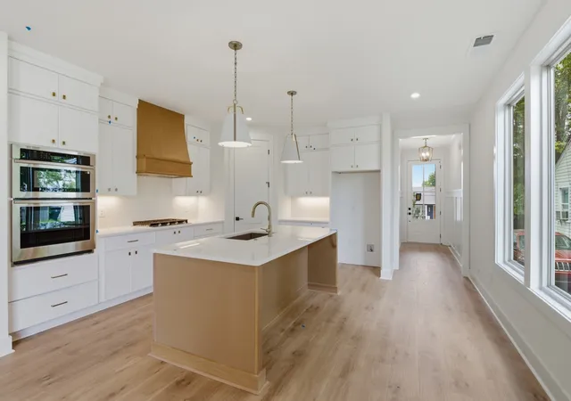Photo 1 of Single family home for sale at 603 James Ave, Nashville, TN 37209 | MLS# 3593572 | Listing updated on 2026-09-17