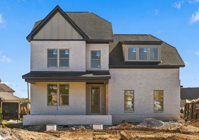 Photo 3 of Single family home for sale at 1107 Willow Springs Dr, Lebanon, TN 37087 | MLS# 3593573 | Listing updated on 2026-10-10