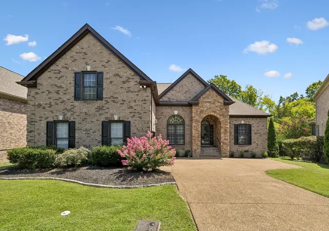 Single family home for sale at 425 Caledonian Ct, Nashville, TN 37211 | MLS# 3593589