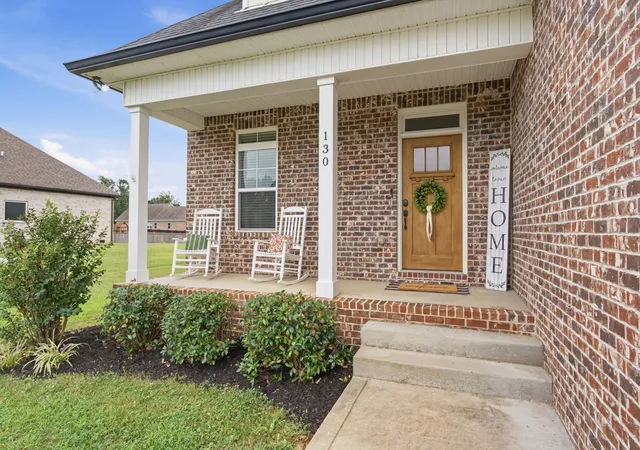 Photo 2 of Single family home for sale at 130 Bloomsbury Dr, Portland, TN 37148 | MLS# 3593606 | Listing updated on 2026-09-25