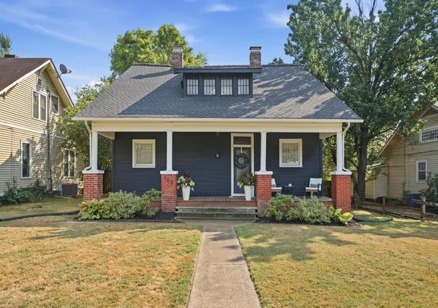 Photo 1 of Single family home for sale at 305 Mccall St, Nashville, TN 37211 | MLS# 3593790 | Listing updated on 2026-10-05