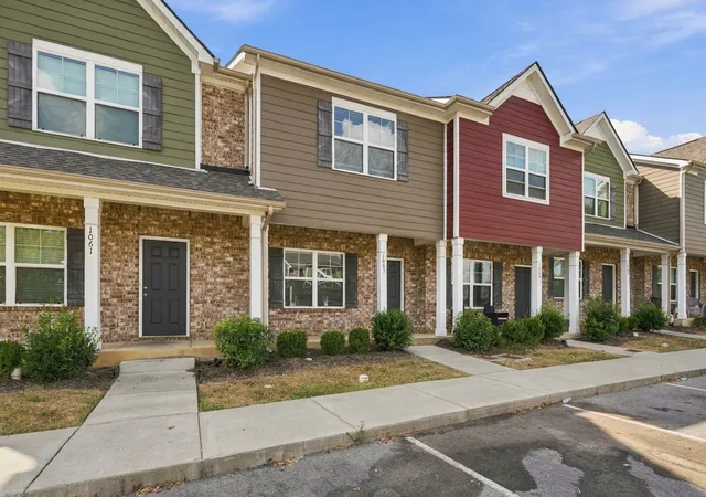 Photo 3 of Townhouse for sale at 1063 Bradburn Village Dr, Antioch, TN 37013 | MLS# 3594128 | Listing updated on 2026-09-23