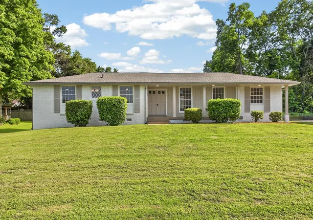 Photo 1 of Single family home for sale at 644 Topeka Dr, Hermitage, TN 37076 | MLS# 3598172 | Listing updated on 2026-10-04