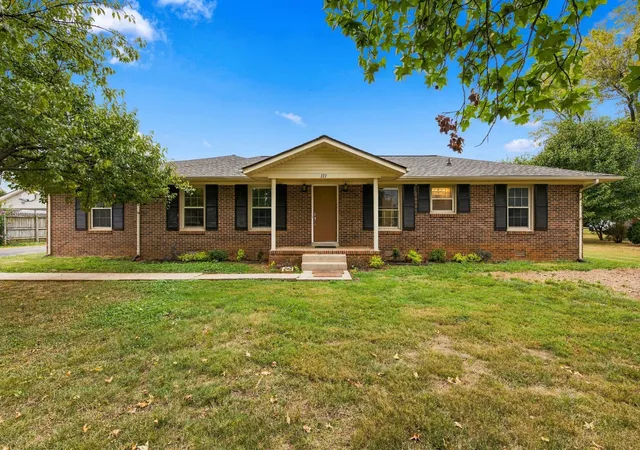 Photo 1 of Single family home for sale at 123 Mcfarlin Rd, Murfreesboro, TN 37130 | MLS# 3599230 | Listing updated on 2026-09-25