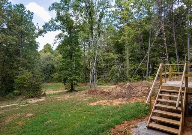 Photo 3 of Manufactured home for sale at 169 Volunteer Ln, Old Fort, TN 37362 | MLS# 3593695 | Listing updated on 2026-09-24