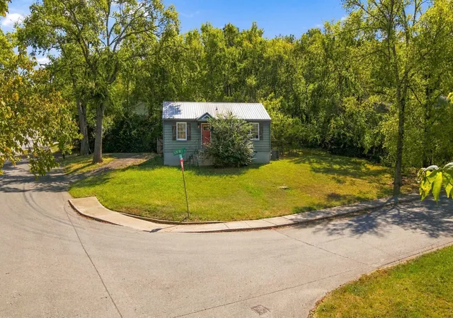 Photo 1 of Single family home for sale at 314 Sentinel Dr, Nashville, TN 37209 | MLS# 3593711 | Listing updated on 2026-10-06