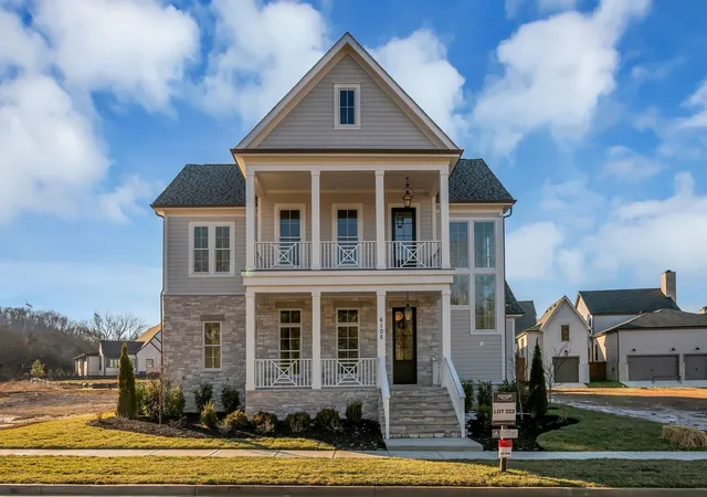 Photo 2 of Single family home for sale at 6105 Pasquo Rd, Nashville, TN 37221 | MLS# 3597761 | Listing updated on 2026-09-22