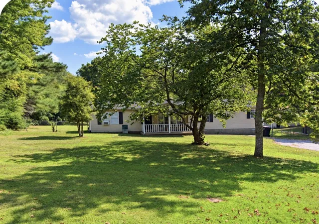 Photo 2 of Manufactured home for sale at 3657 Baxter Rd, Joelton, TN 37080 | MLS# 3593796 | Listing updated on 2026-09-23