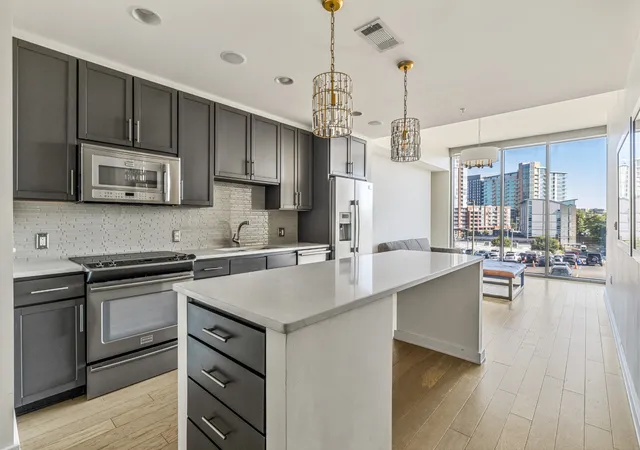 Photo 2 of Condo for sale at 1212 Laurel St #306, Nashville, TN 37203 | MLS# 3610909 | Listing updated on 2026-10-05
