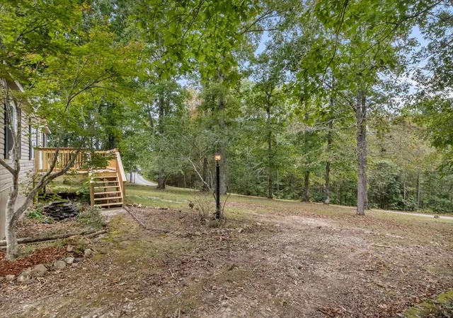 Photo 3 of Manufactured home for sale at 10404 Ridgecrest Dr, Bon Aqua, TN 37025 | MLS# 3595506 | Listing updated on 2026-09-28