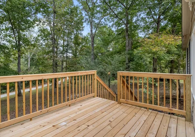 Photo 4 of Manufactured home for sale at 10404 Ridgecrest Dr, Bon Aqua, TN 37025 | MLS# 3595506 | Listing updated on 2026-09-28