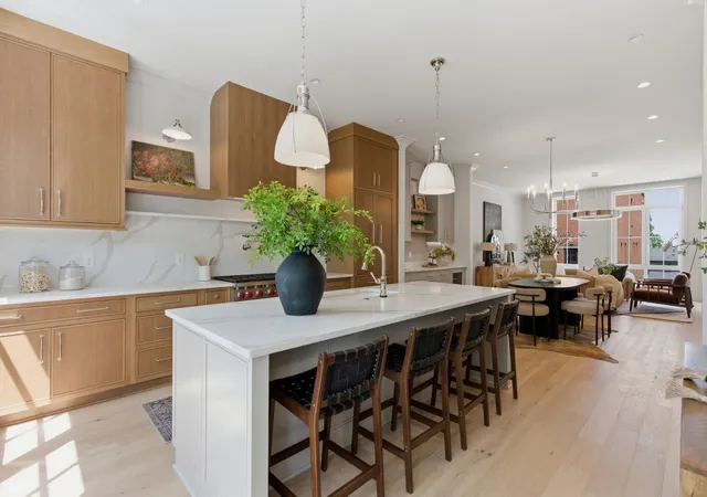 Photo 2 of Townhouse for sale at 408d Hume St, Nashville, TN 37208 | MLS# 3593842 | Listing updated on 2026-09-18