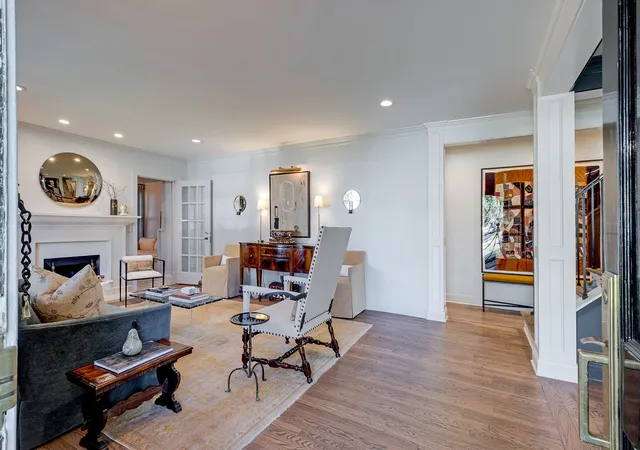 Photo 3 of Single family home for sale at 133 Taggart Ave, Nashville, TN 37205 | MLS# 3623155 | Listing updated on 2026-10-23