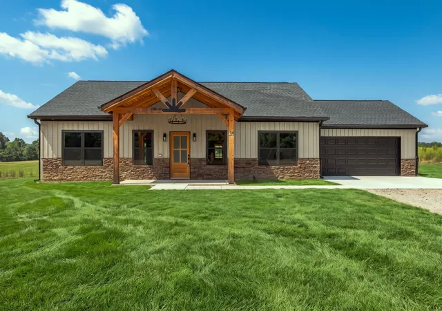 Photo 4 of Single family home for sale at 36 Meadowwood Ln, Winchester, TN 37398 | MLS# 3594139 | Listing updated on 2026-09-22