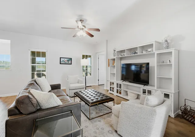 Photo 2 of Single family home for sale at 553 Wolfeboro Ln, Nashville, TN 37221 | MLS# 3597644 | Listing updated on 2026-09-22