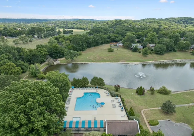 Photo 3 of Single family home for sale at 105 Claytie S, Nashville, TN 37221 | MLS# 3594191 | Listing updated on 2026-09-25