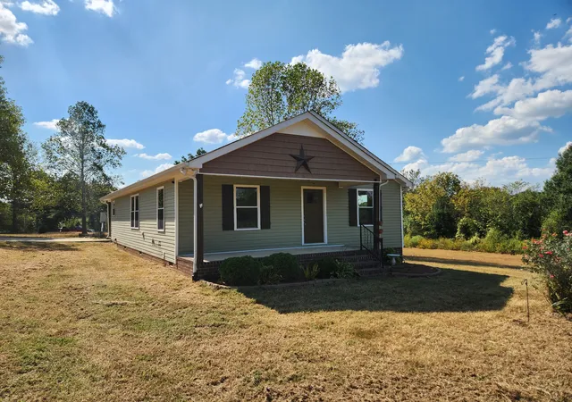 Photo 3 of Sale Pending at 101 Alexander Springs Rd, Summertown, TN 38483 | MLS# 3593900 | Listing updated on 2026-09-25