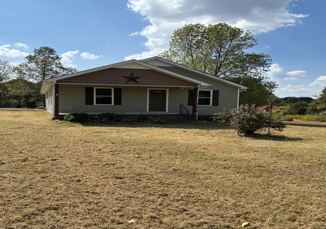 Photo 3 of Sale Pending at 101 Alexander Springs Rd, Summertown, TN 38483 | MLS# 3593900 | Listing updated on 2026-09-25