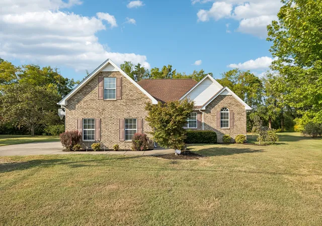 Photo 2 of Sale Pending at 308 Burton Farms Dr, Smyrna, TN 37167 | MLS# 3598330 | Listing updated on 2026-10-10