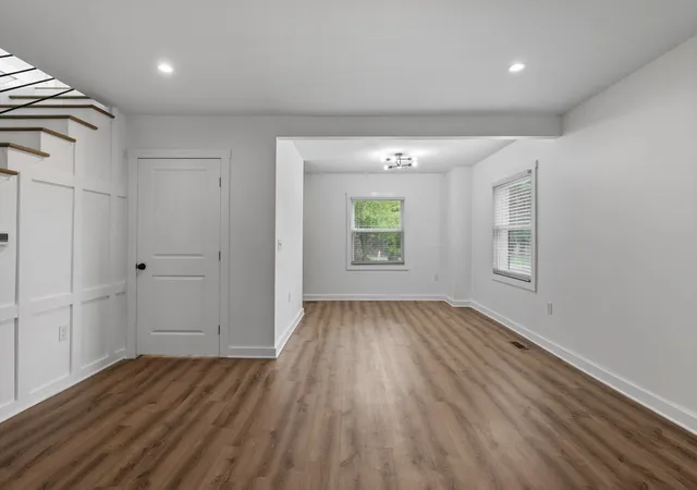Photo 3 of Single family home for sale at 2537 Stinson Rd, Nashville, TN 37214 | MLS# 3597719 | Listing updated on 2026-09-22
