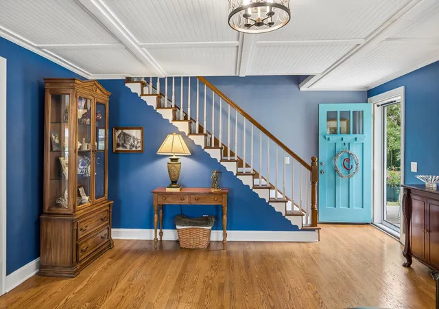 Photo 3 of Single family home for sale at 121 Park Cir, Columbia, TN 38401 | MLS# 3603272 | Listing updated on 2026-10-04