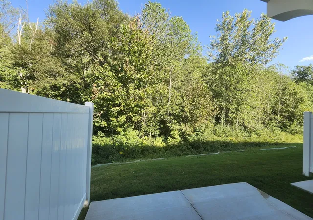 Photo 4 of Townhouse for sale at 67 Dale Mires Ln, Baxter, TN 38544 | MLS# 3593961 | Listing updated on 2026-09-30