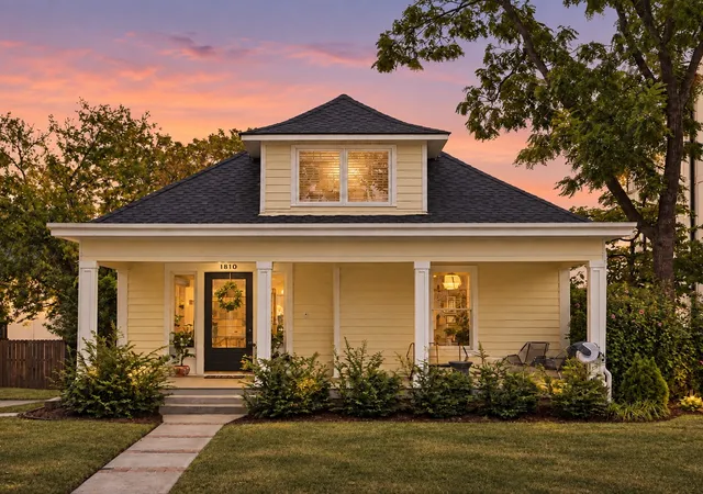 Photo 1 of Single family home for sale at 1810 Beech Ave, Nashville, TN 37203 | MLS# 3598263 | Listing updated on 2026-09-26