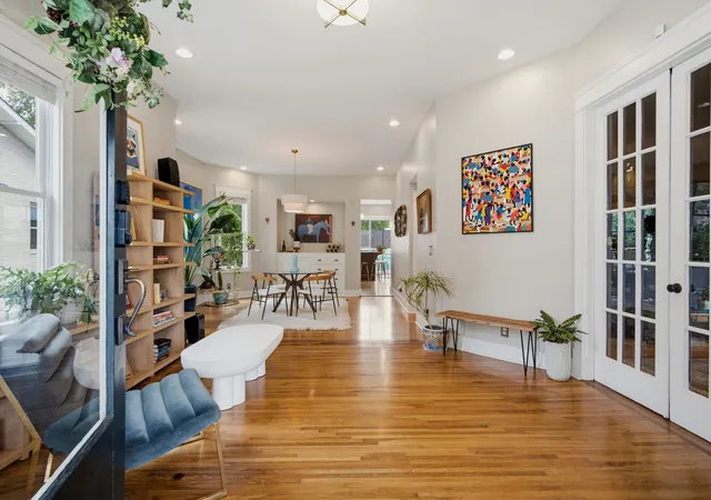 Photo 3 of Single family home for sale at 1810 Beech Ave, Nashville, TN 37203 | MLS# 3598263 | Listing updated on 2026-09-26