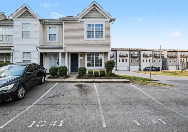 Photo 1 of Townhouse for sale at 1041 Arlene Dr, La Vergne, TN 37086 | MLS# 3594217 | Listing updated on 2026-09-18
