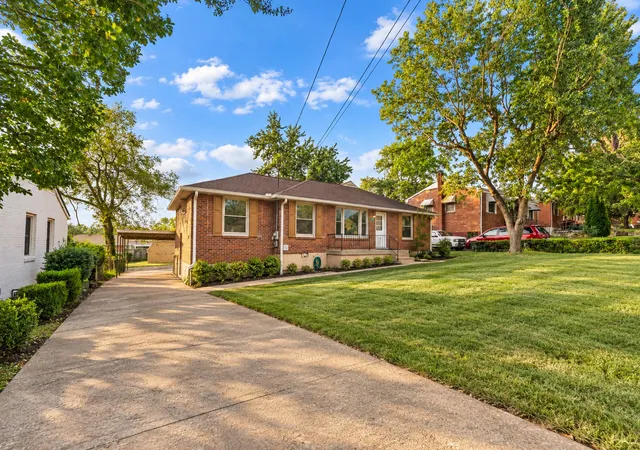 Photo 1 of Single family home for sale at 513 Annex Ave, Nashville, TN 37209 | MLS# 3594106 | Listing updated on 2026-09-19