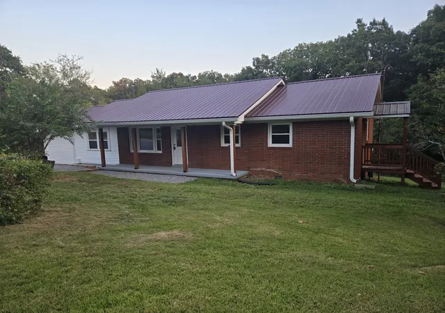 Photo 1 of Single family home for sale at 237 Brazzle Rd, Waverly, TN 37185 | MLS# 3597144 | Listing updated on 2026-10-01