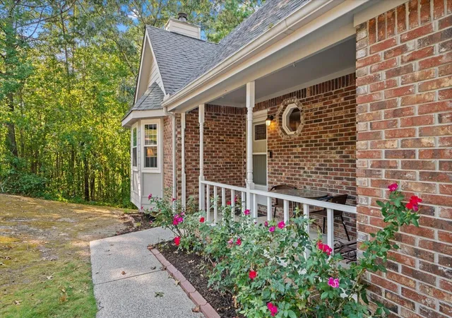 Photo 3 of Single family home for sale at 231 Fox Run Cir S, Flintstone, GA 30725 | MLS# 3593979 | Listing updated on 2026-09-19