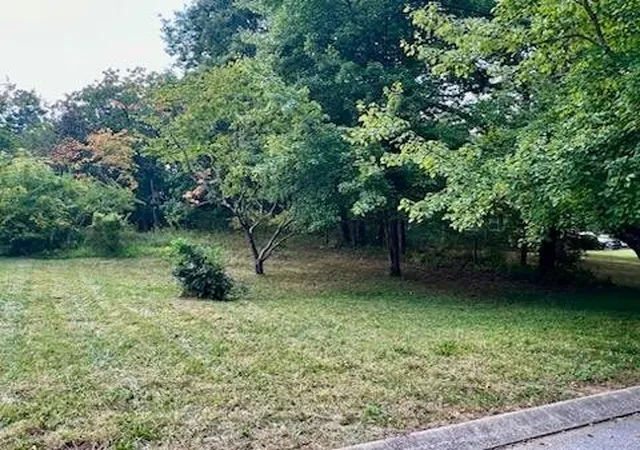 Photo 2 of Land for sale at 113 Bee Branch Blvd, Signal Mountain, TN 37377 | MLS# 3599480 | Listing updated on 2026-09-25