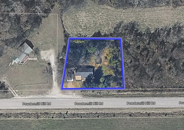Photo 2 of Single family home for sale at 748 Powdermill Hl Rd, Lawrenceburg, TN 38464 | MLS# 3596444 | Listing updated on 2026-09-20