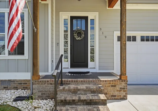 Photo 3 of Single family home for sale at 319 Campfire Ct, Winchester, TN 37398 | MLS# 3594612 | Listing updated on 2026-10-08