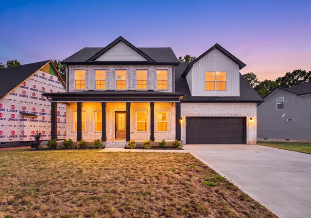 Photo 2 of Single family home for sale at 853 Burley Barn Rd, Clarksville, TN 37042 | MLS# 3597528 | Listing updated on 2026-09-25