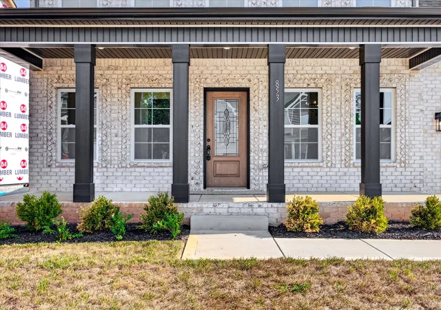 Photo 4 of Single family home for sale at 853 Burley Barn Rd, Clarksville, TN 37042 | MLS# 3597528 | Listing updated on 2026-09-25