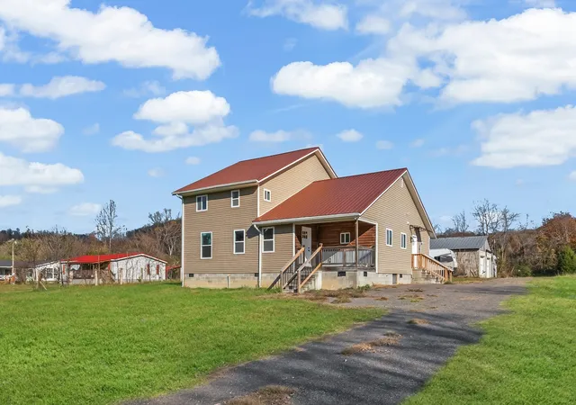Single family home for sale at 8637 Dog Branch Rd, Mount Pleasant, TN 38474 | MLS# 3594122