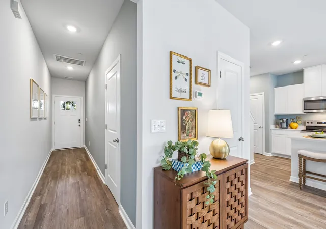 Photo 4 of Townhouse for sale at 521 Mound Rd, La Vergne, TN 37086 | MLS# 3594067 | Listing updated on 2026-10-09