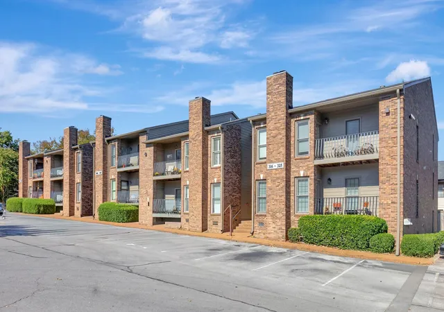 Photo 3 of Condo for sale at 514 Sloan Rd, Nashville, TN 37209 | MLS# 3601334 | Listing updated on 2026-10-04