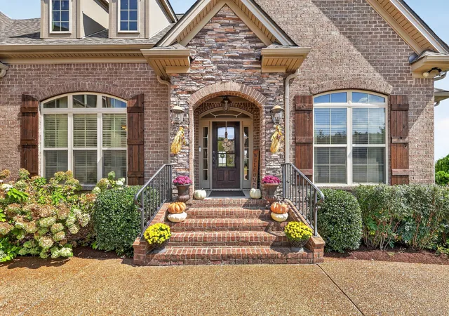 Photo 1 of Sale Pending at 123 Newnham Brg Dr, Nolensville, TN 37135 | MLS# 3594323 | Listing updated on 2026-09-28