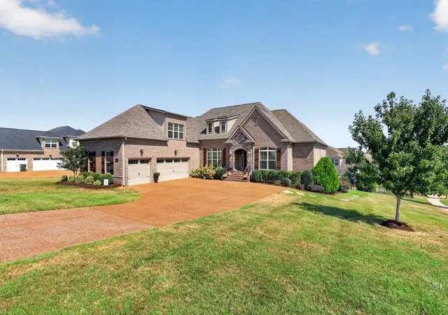 Photo 3 of Sale Pending at 123 Newnham Brg Dr, Nolensville, TN 37135 | MLS# 3594323 | Listing updated on 2026-09-28